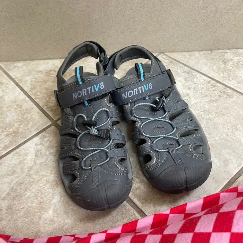 Nortiv8 Mens Hiking Sandals‎ Grey SNAS222M Closed Toe Sport Water Shoes Size 9.5